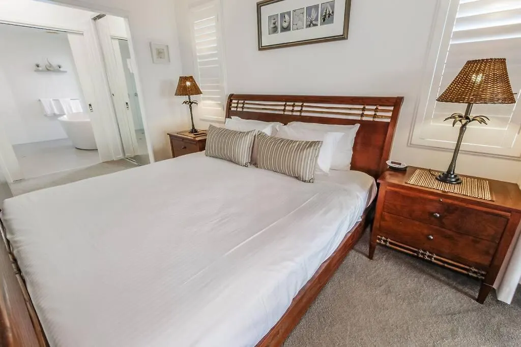 Blanco At Island Views—Beautiful Beachfront Living Palm Cove